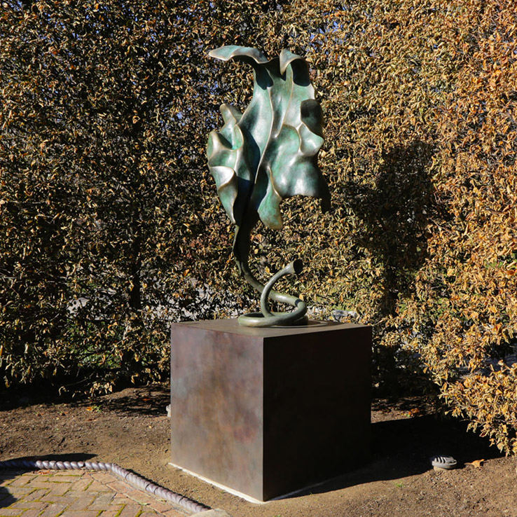 Sally Pettus sculpture, Odyssey, Side View