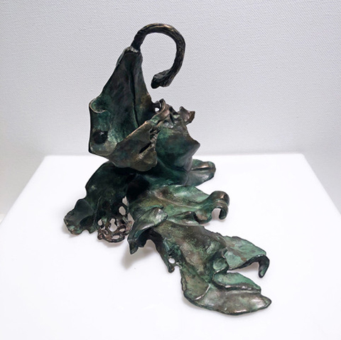 Sally Pettus sculpture, Old Leaf